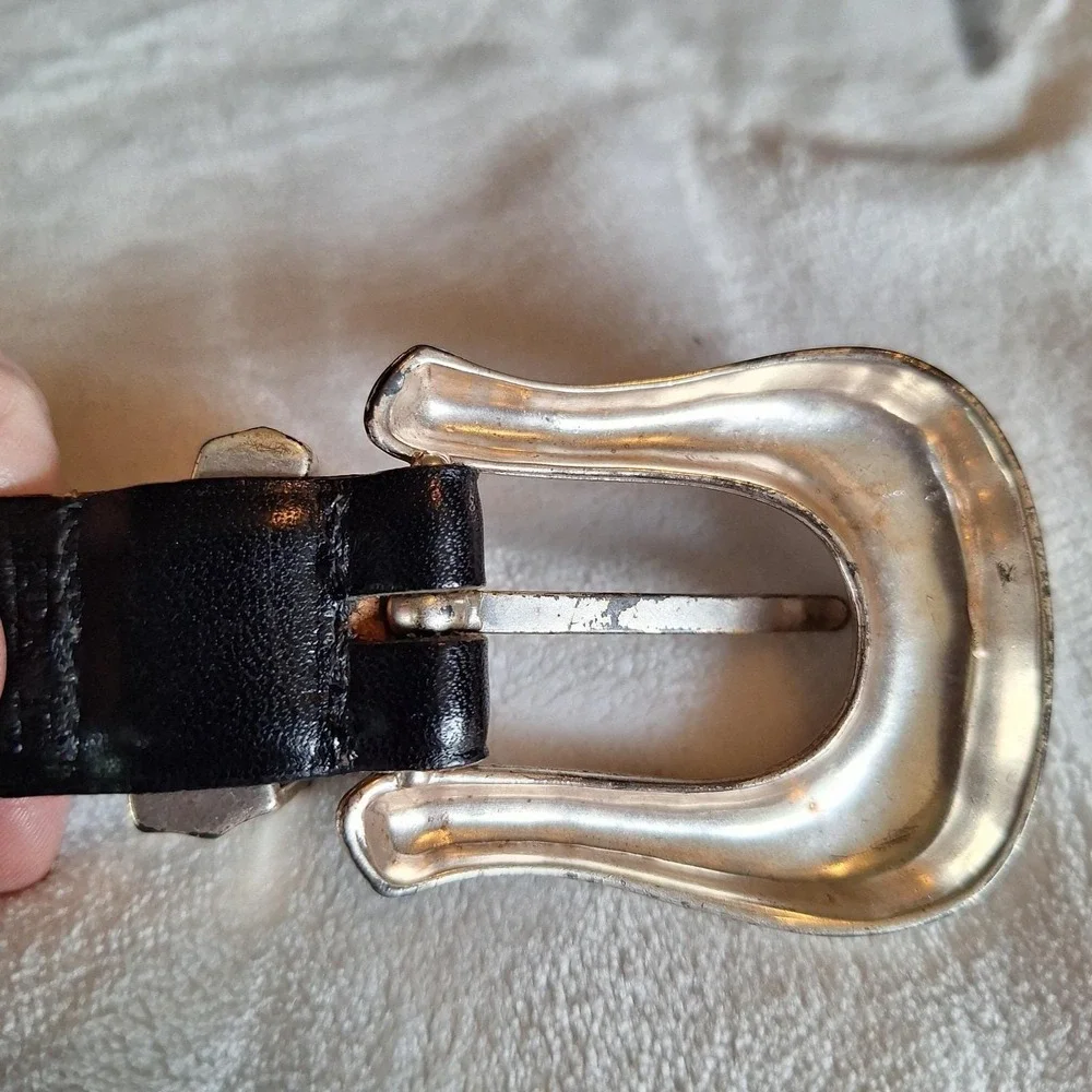 Kenneth Cole vintage classic